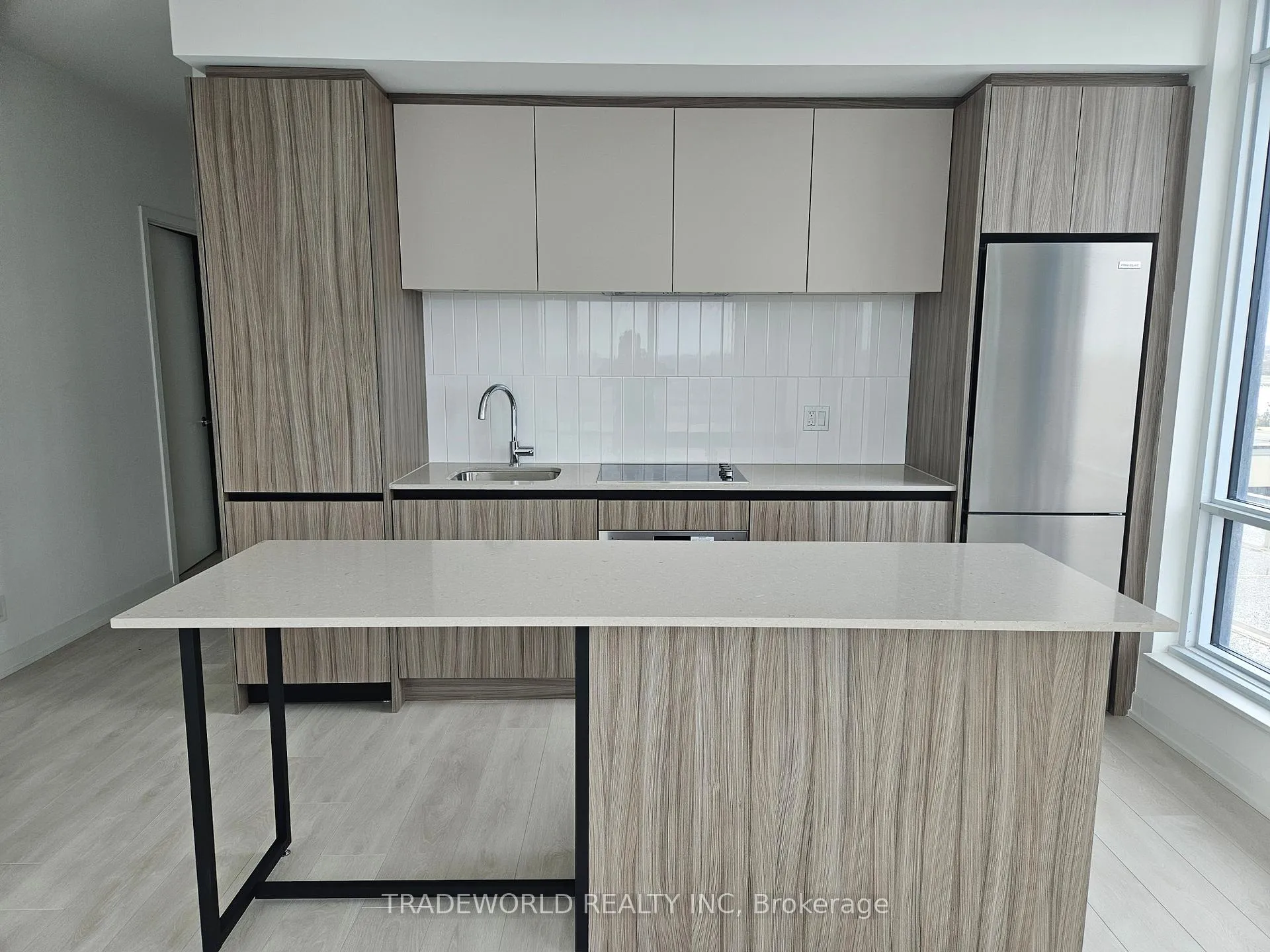 Photo 4 of Unit 604, 7950 Bathurst Street, Vaughan, Beverley Glen — HOMEH