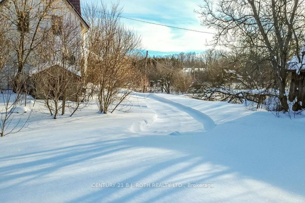 Photo 10 of 2448 Town Line, Oro-Medonte, Rural Oro-Medonte — HOMEH