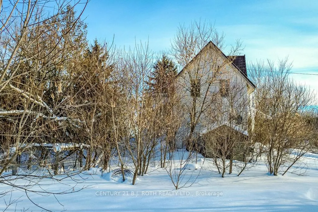 Photo 11 of 2448 Town Line, Oro-Medonte, Rural Oro-Medonte — HOMEH