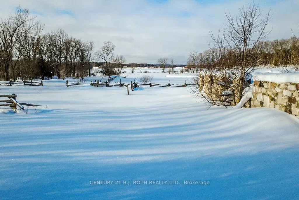 Photo 13 of 2448 Town Line, Oro-Medonte, Rural Oro-Medonte — HOMEH