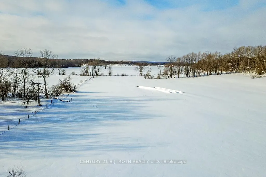 Photo 15 of 2448 Town Line, Oro-Medonte, Rural Oro-Medonte — HOMEH