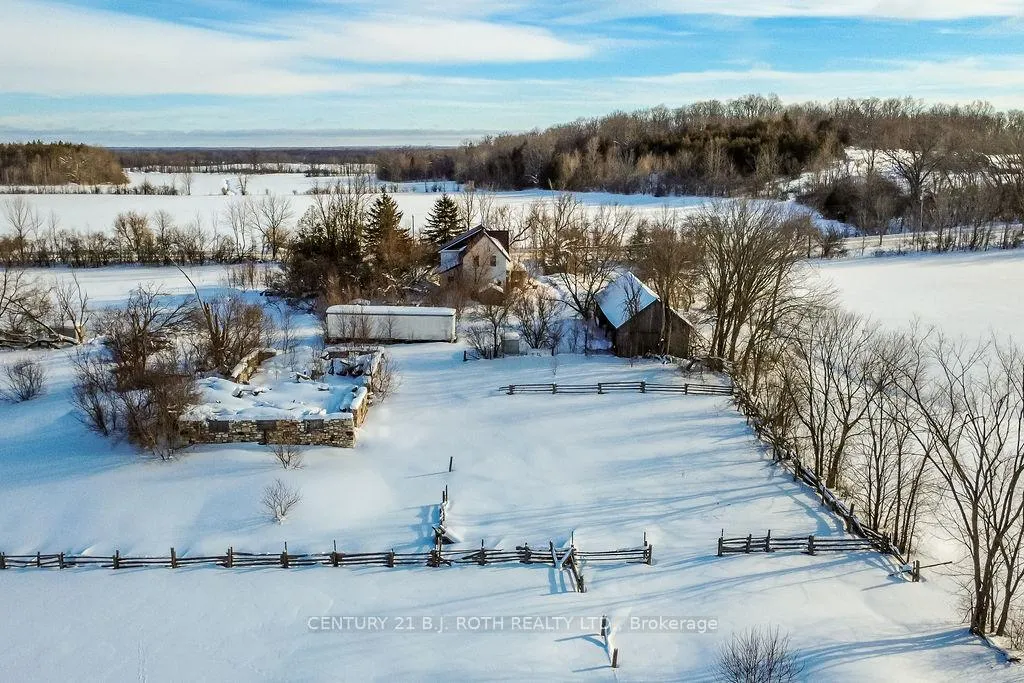 Photo 16 of 2448 Town Line, Oro-Medonte, Rural Oro-Medonte — HOMEH