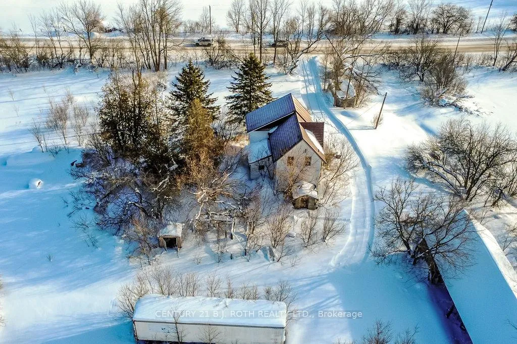 Photo 18 of 2448 Town Line, Oro-Medonte, Rural Oro-Medonte — HOMEH