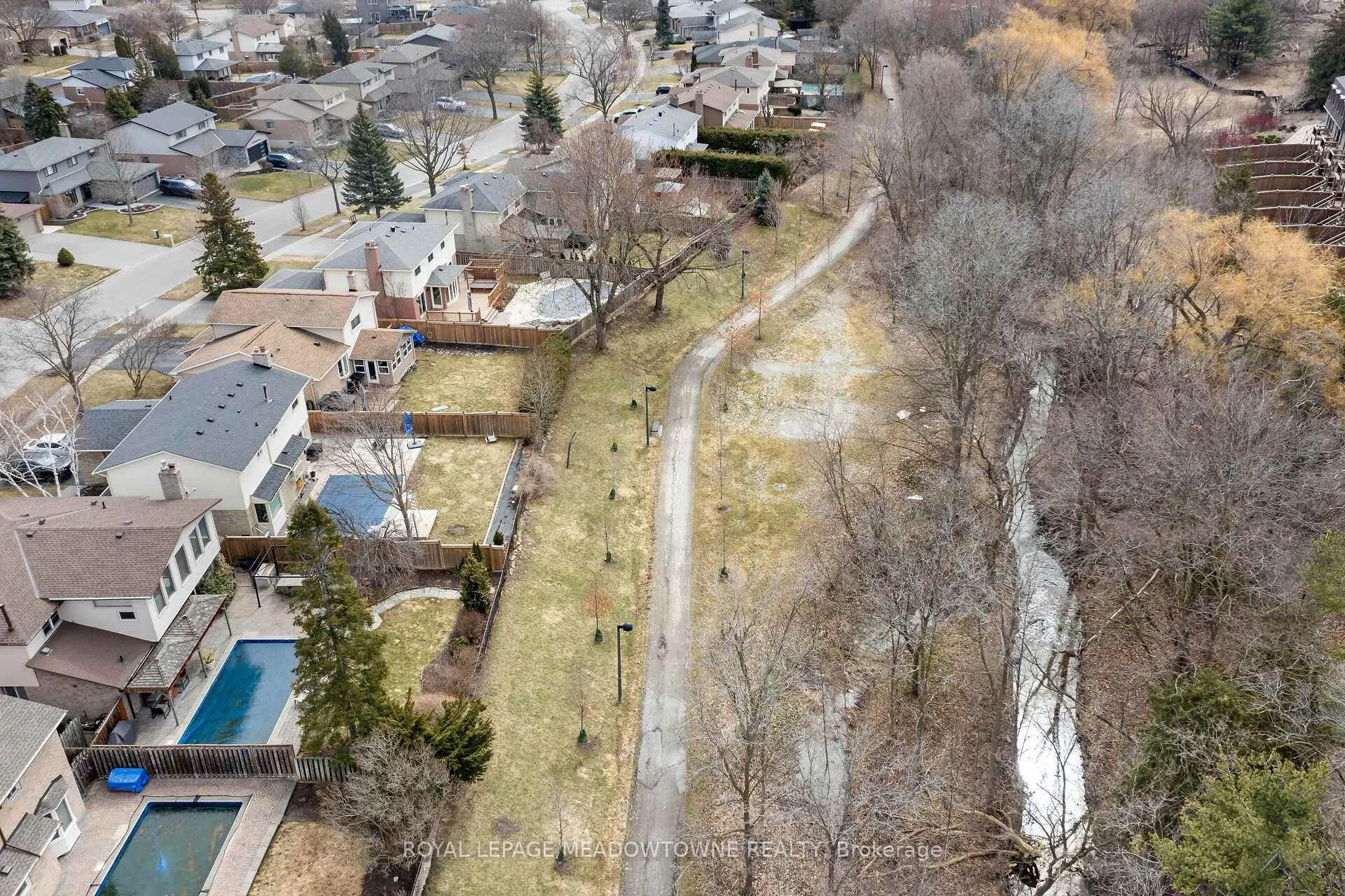 Photo 33 of 431 Gowland Crescent, Milton, Timberlea — HOMEH