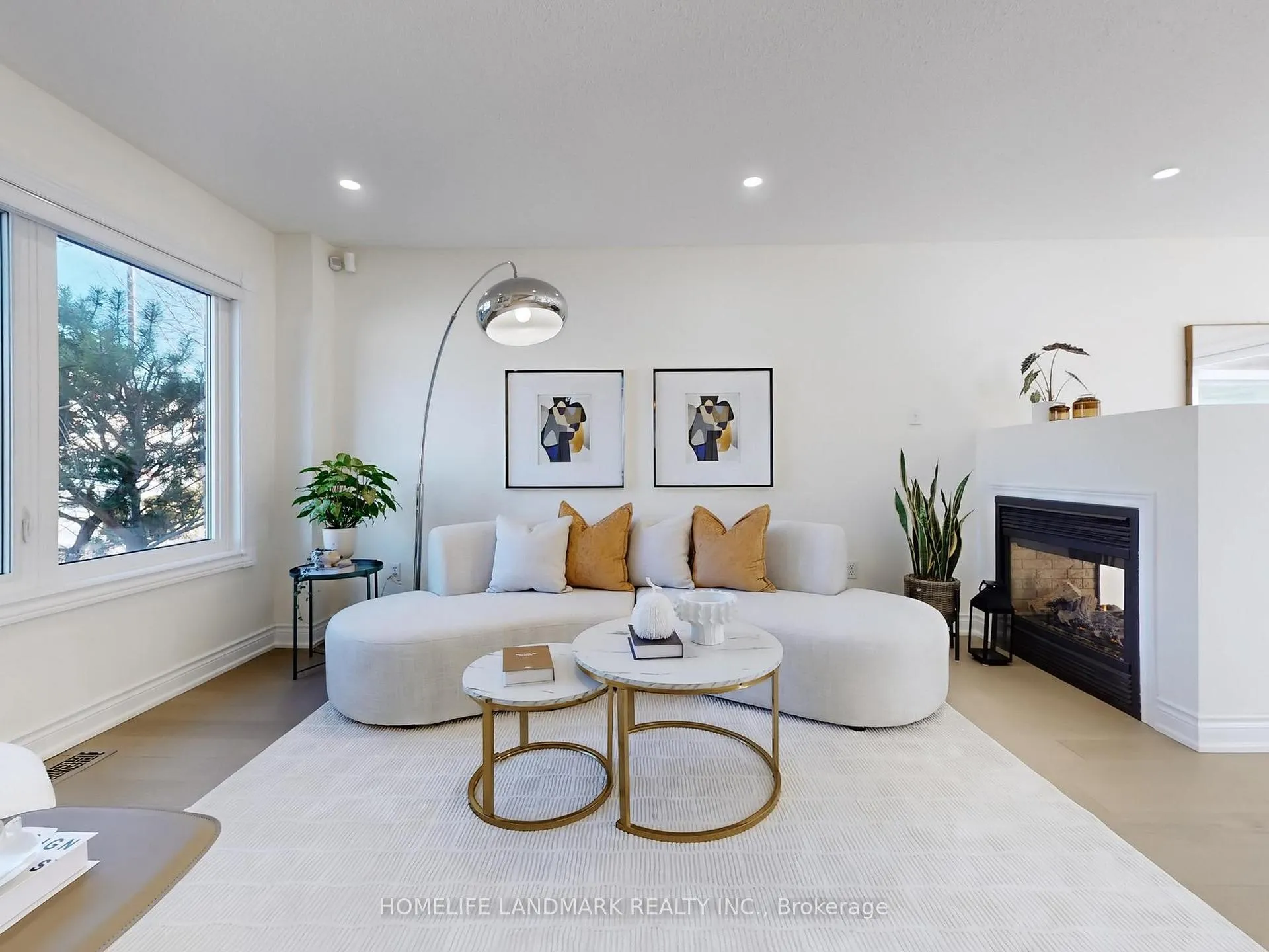 Photo 9 of 213 Montebello Avenue, Vaughan, Sonoma Heights — HOMEH