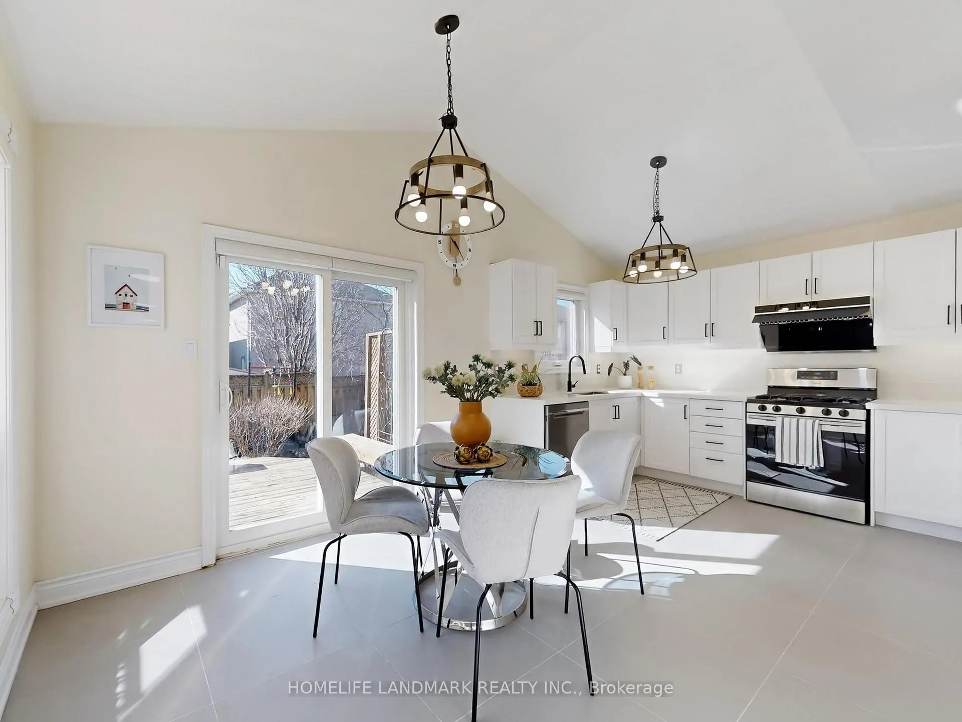 Photo 44 of 213 Montebello Avenue, Vaughan, Sonoma Heights — HOMEH