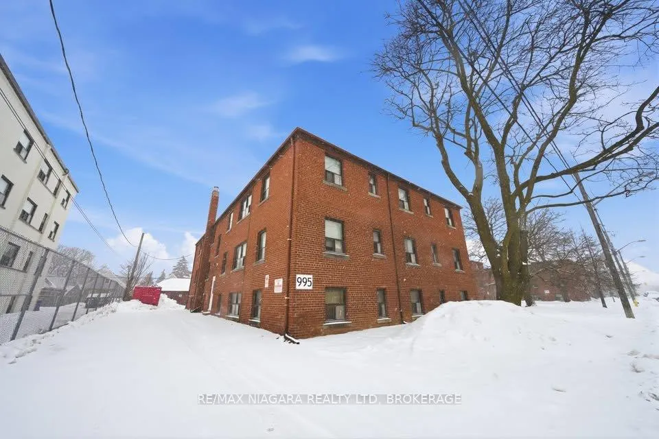 Photo 5 of 995 O'connor Drive, Toronto, O'Connor-Parkview — HOMEH