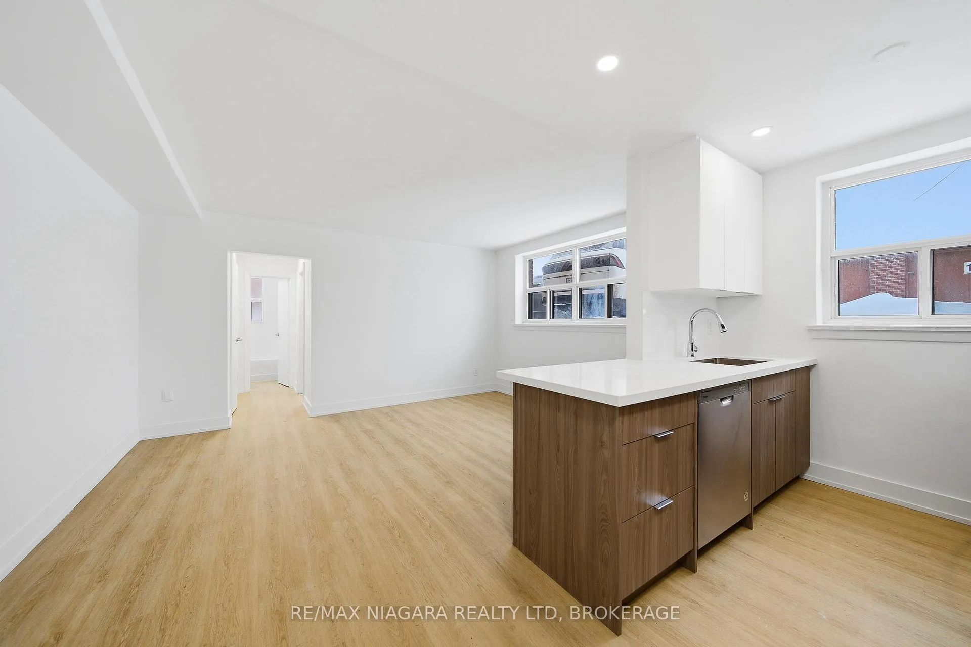 Photo 2 of 993 O'connor Drive, Toronto, O'Connor-Parkview — HOMEH
