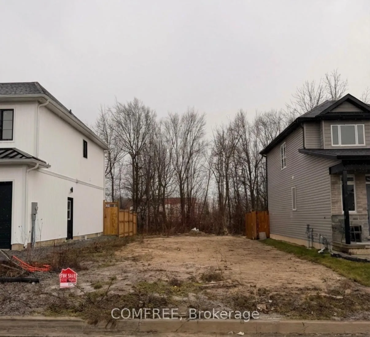 Photo 1 of 190 Hodgkins Avenue, Thorold, Allanburg/Thorold South — HOMEH