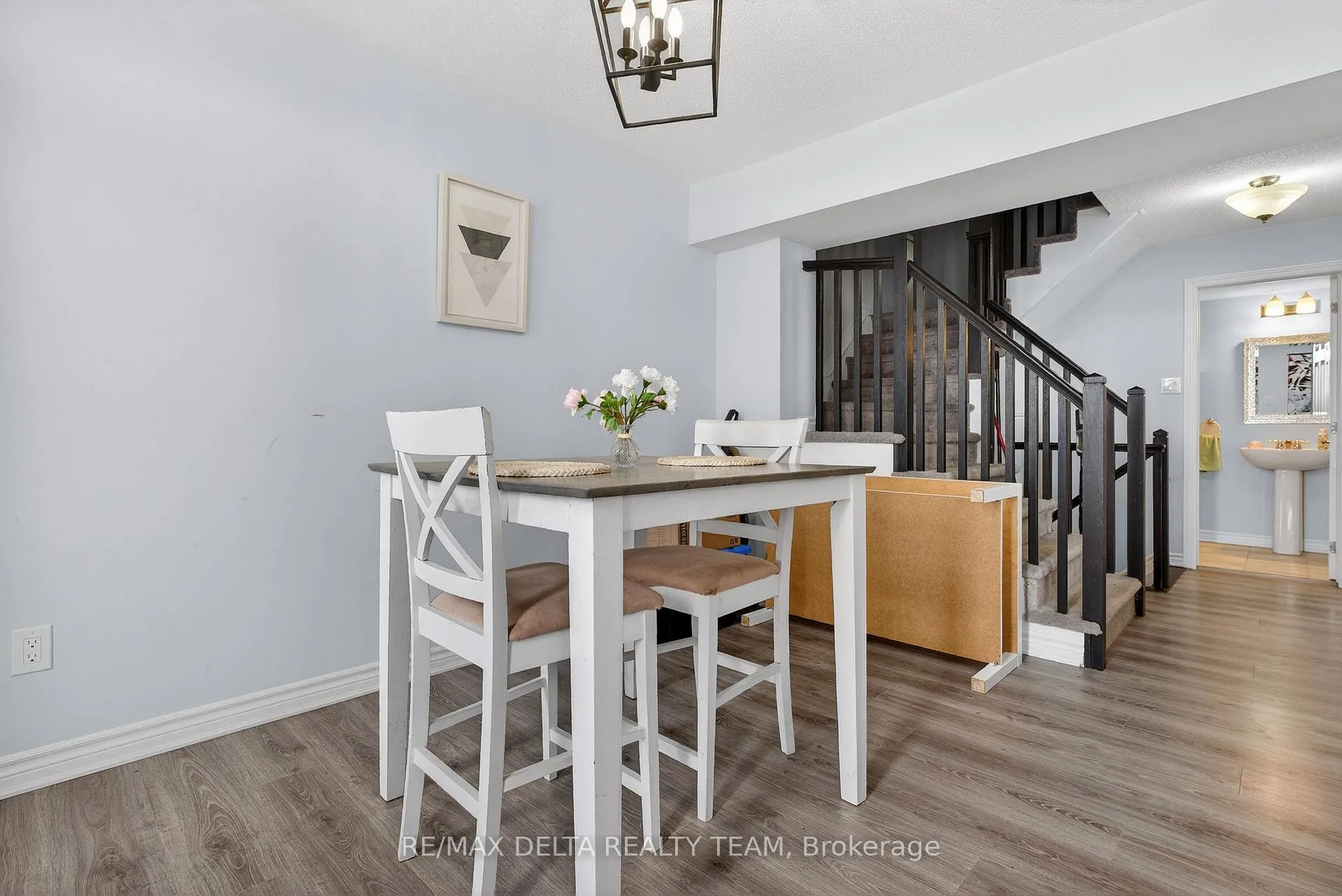 Photo 5 of 94 Feathertop Lane, Ottawa, Kanata - Emerald Meadows/Trailwest — HOMEH