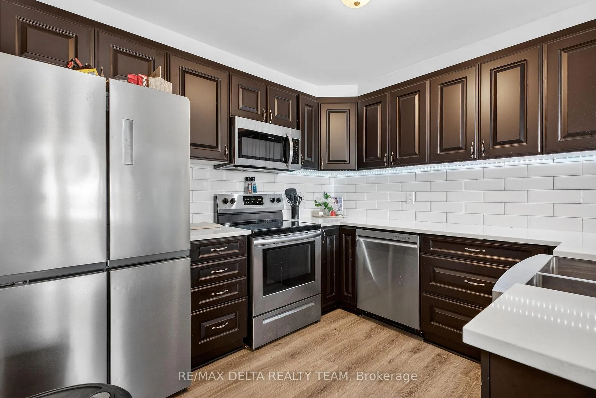 Photo 18 of 94 Feathertop Lane, Ottawa, Kanata - Emerald Meadows/Trailwest — HOMEH