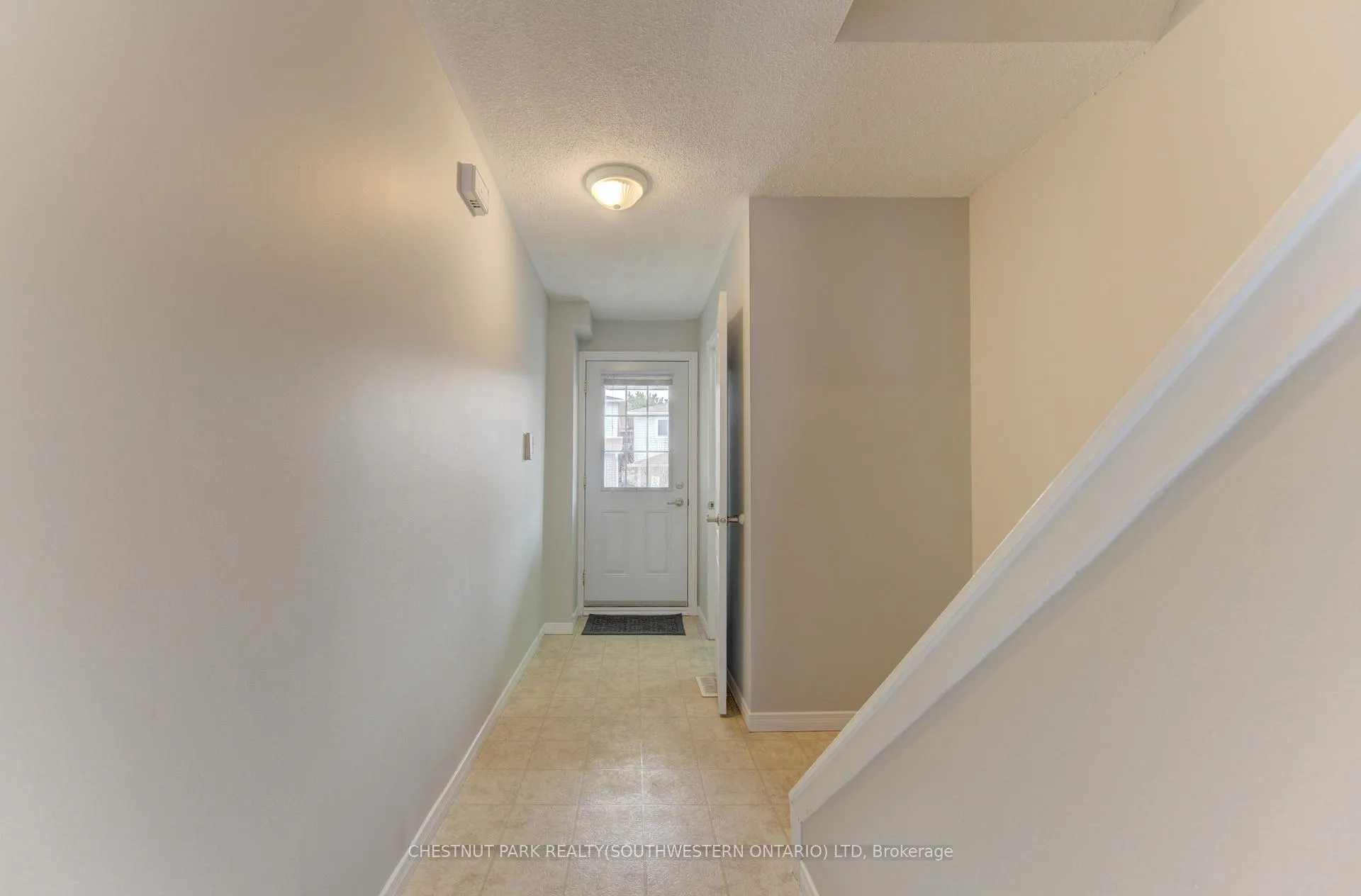 Photo 5 of Unit C, 302 Bluevale Street, Waterloo — HOMEH