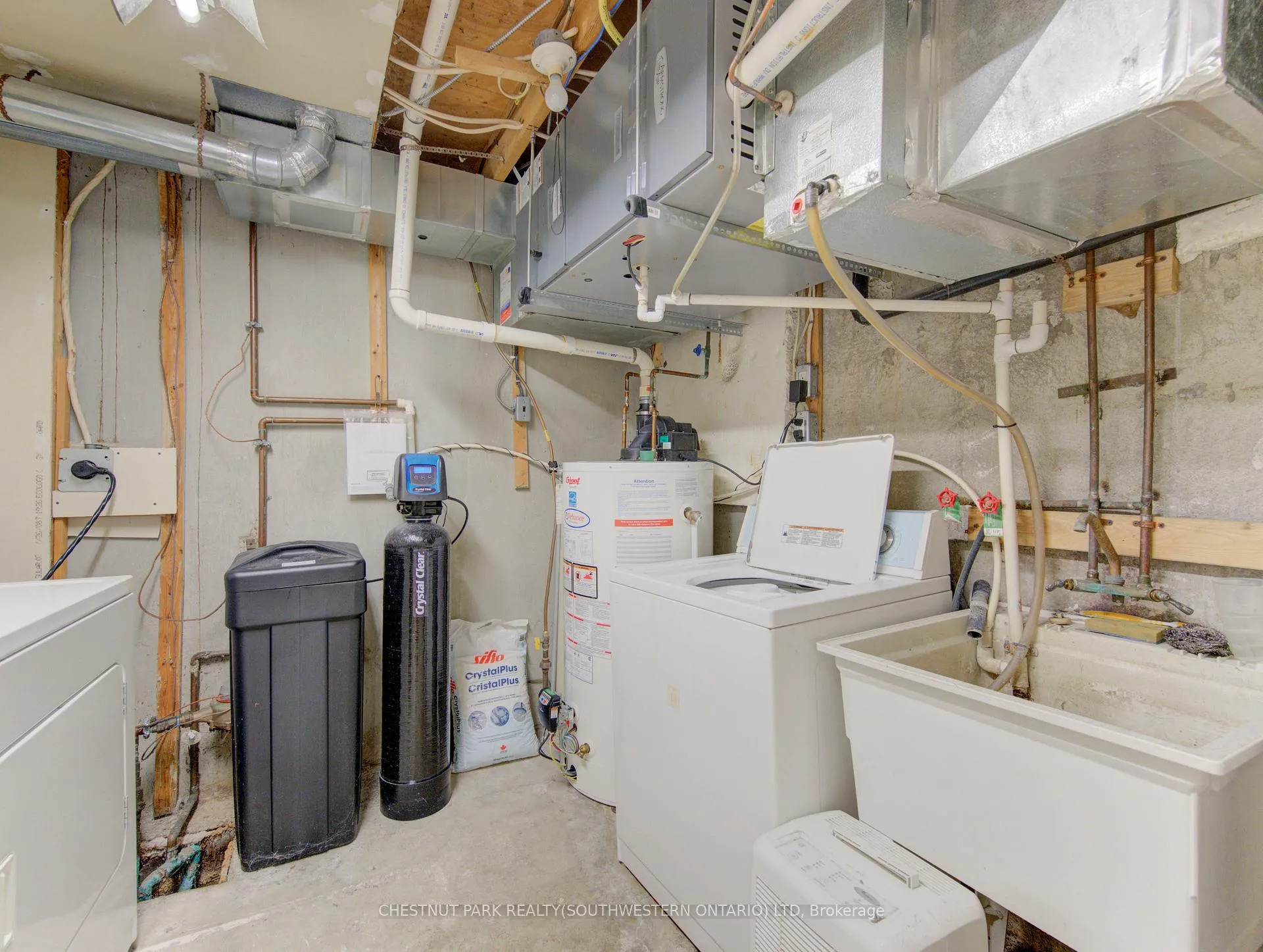 Photo 30 of Unit C, 302 Bluevale Street, Waterloo — HOMEH