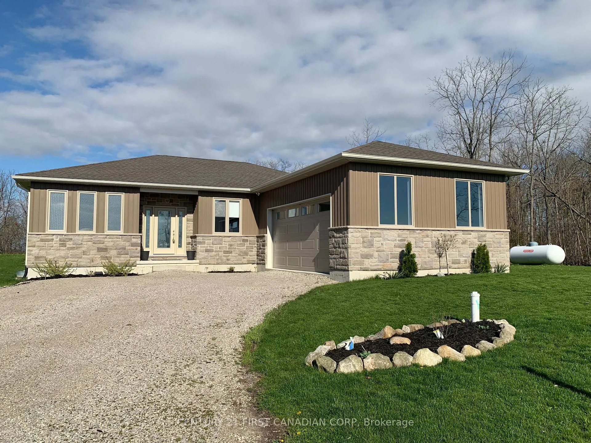 Front of 9128 Indian Hills Trail W