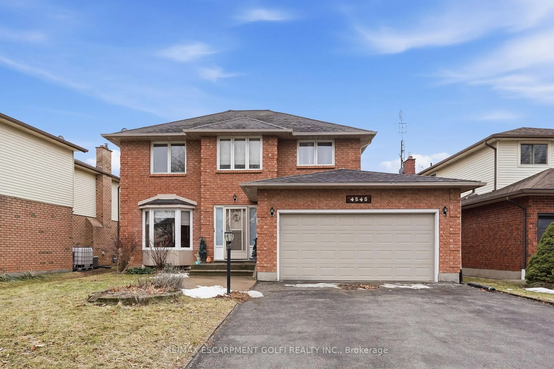 Photo 1 of 4545 Green Meadow Boulevard, Lincoln, Beamsville — HOMEH
