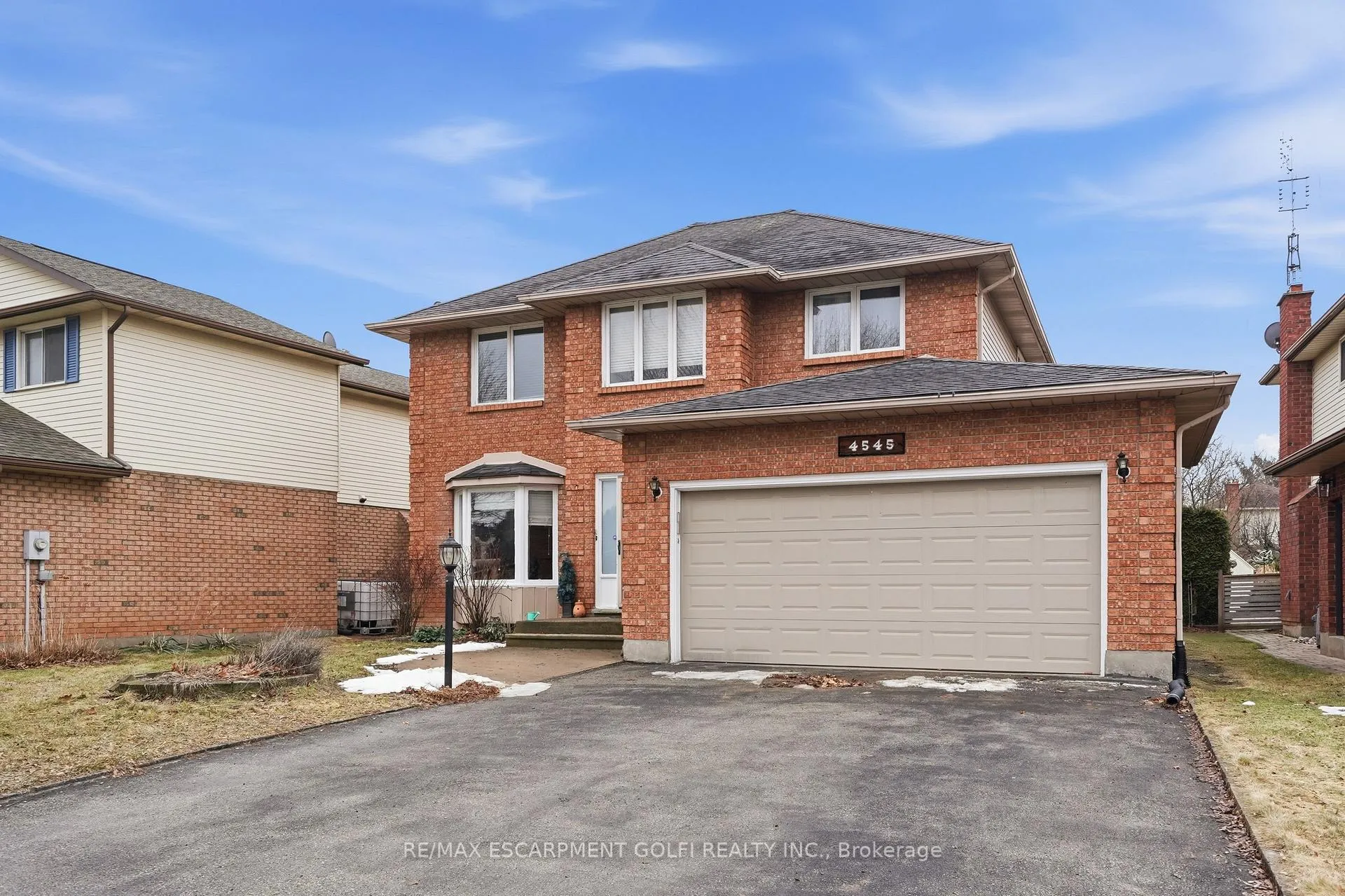 Photo 2 of 4545 Green Meadow Boulevard, Lincoln, Beamsville — HOMEH