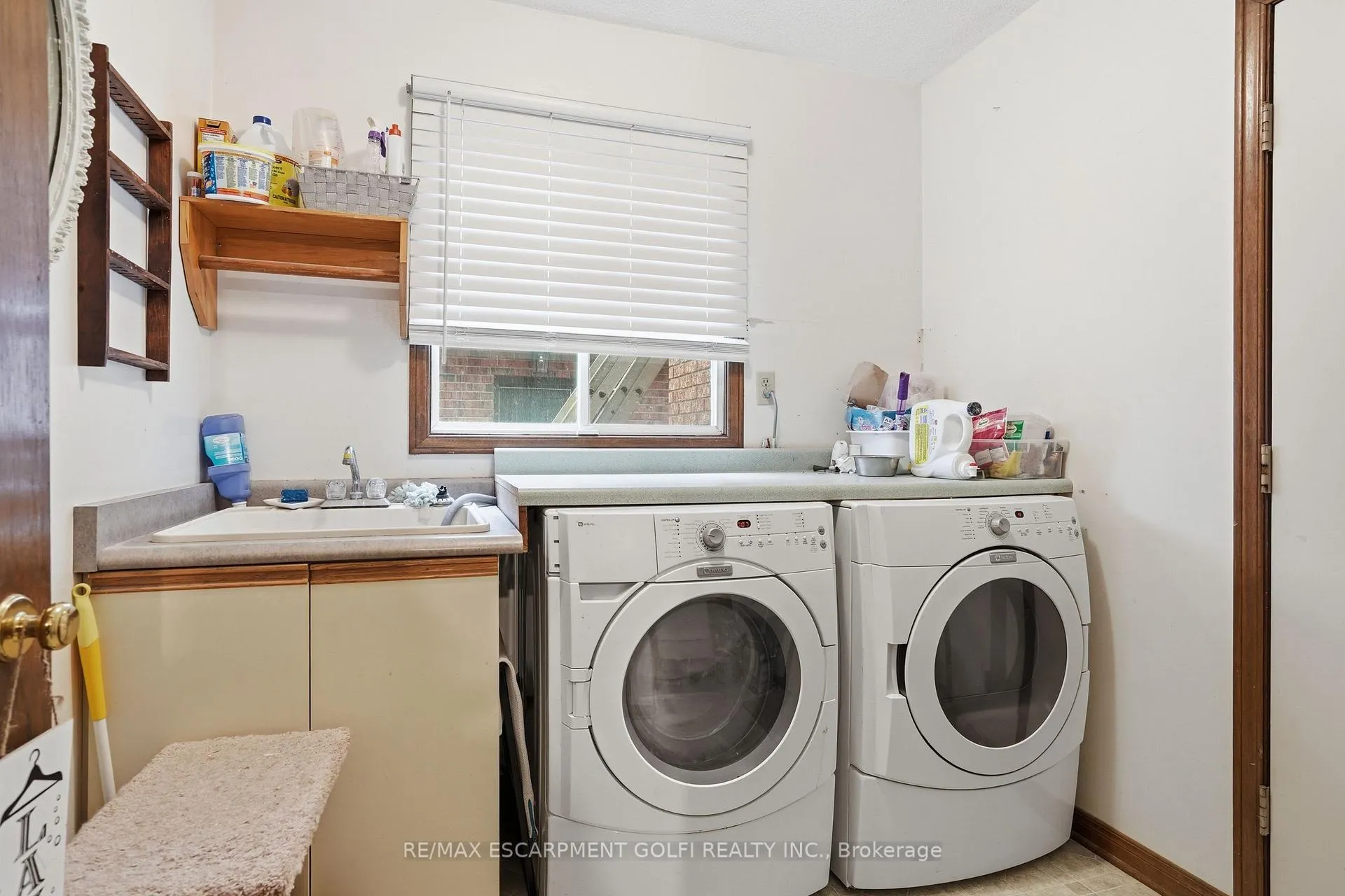 Photo 24 of 4545 Green Meadow Boulevard, Lincoln, Beamsville — HOMEH