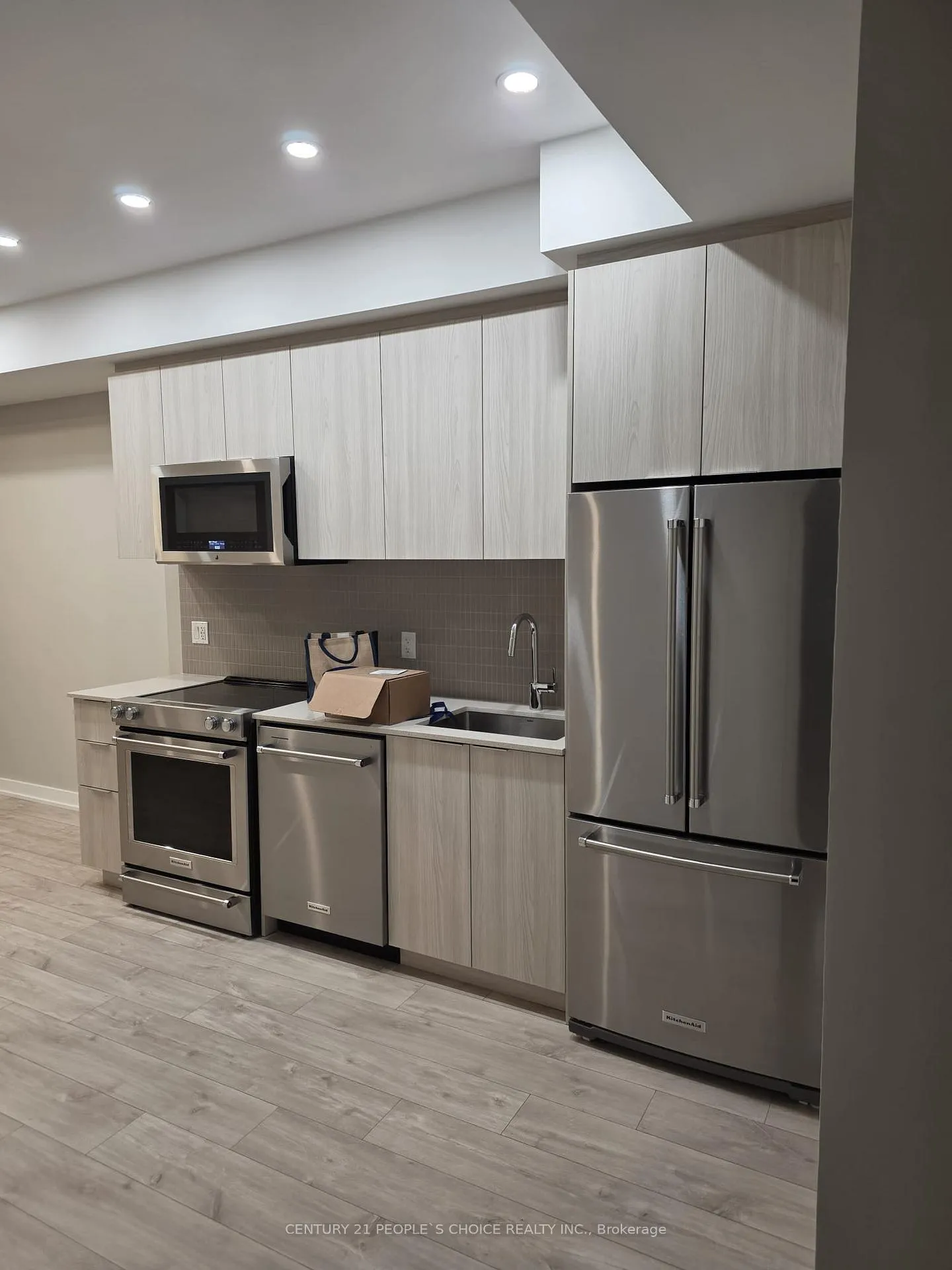 Photo 6 of Unit 504, 750 Whitlock Avenue, Milton, Cobban — HOMEH