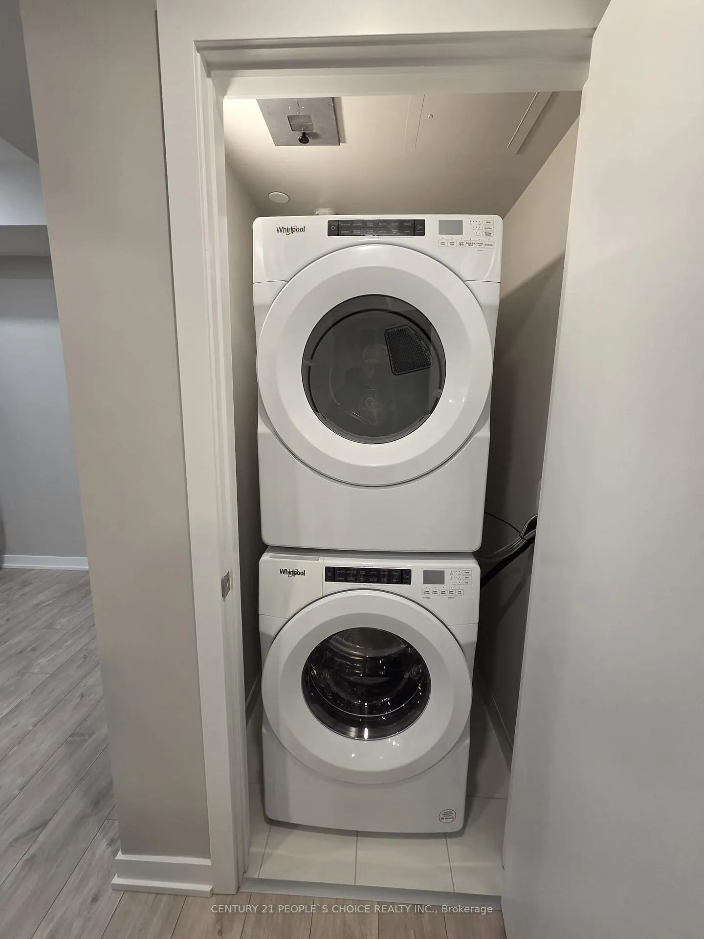 Photo 13 of Unit 504, 750 Whitlock Avenue, Milton, Cobban — HOMEH