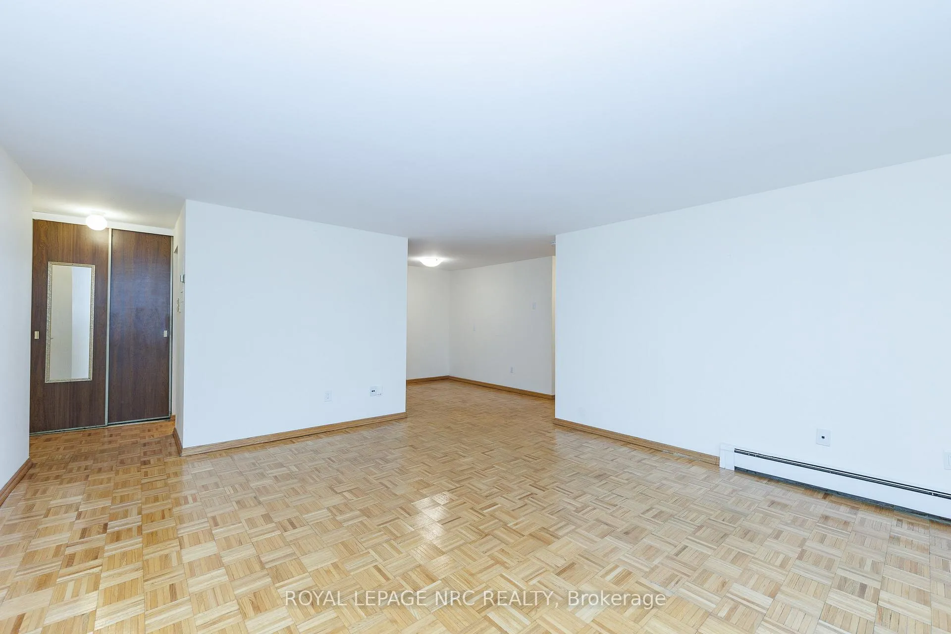 Photo 6 of Unit 209, 264 Grantham Avenue, St. Catharines, Carlton/Bunting — HOMEH