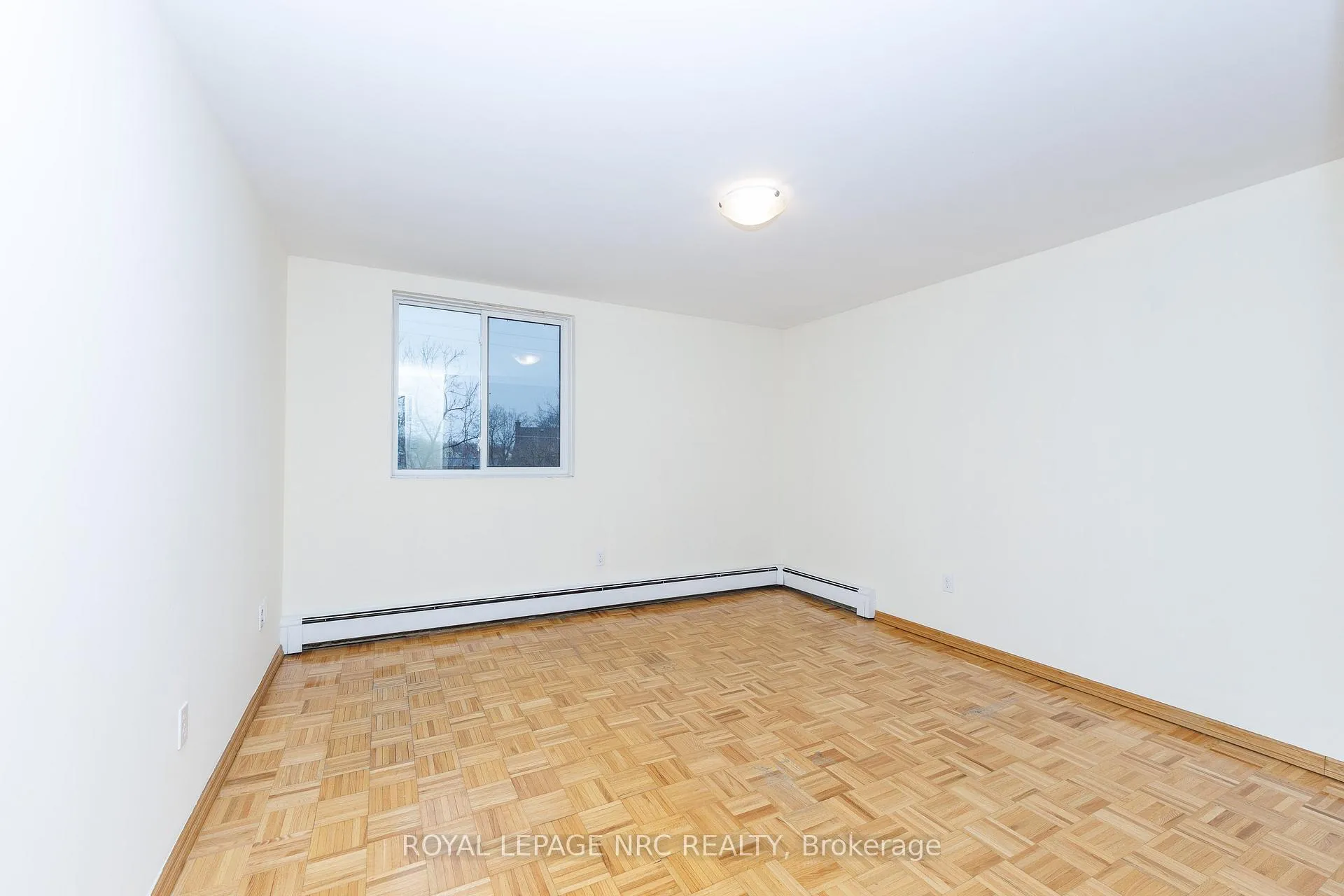 Photo 17 of Unit 209, 264 Grantham Avenue, St. Catharines, Carlton/Bunting — HOMEH