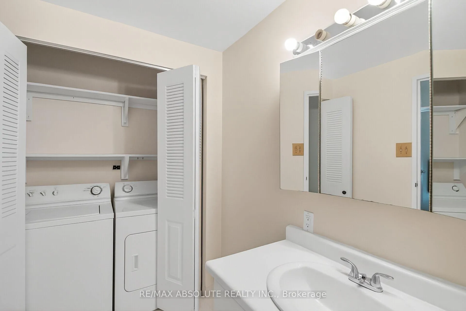 Photo 13 of Unit 315, 960 Teron Road, Ottawa, Kanata - Beaverbrook — HOMEH