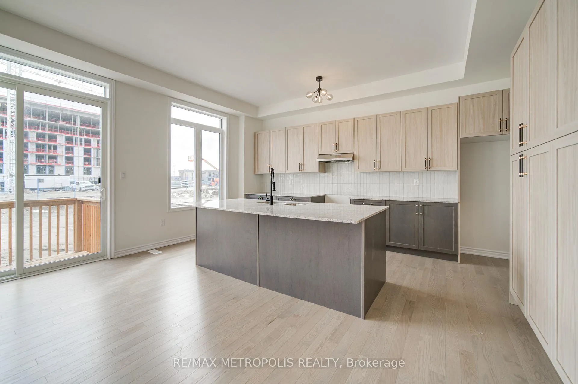 Photo 20 of 19 Kane Crescent, Aurora, Bayview Northeast — HOMEH