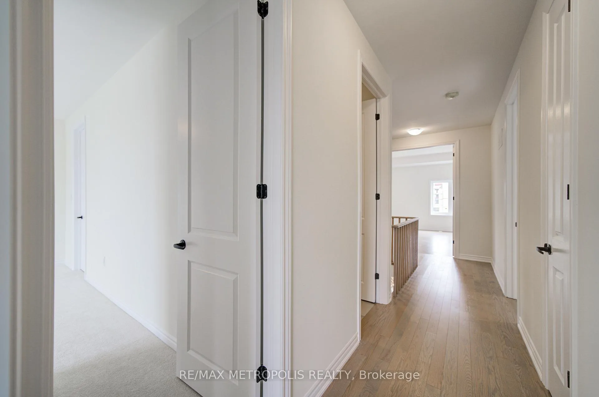 Photo 25 of 19 Kane Crescent, Aurora, Bayview Northeast — HOMEH