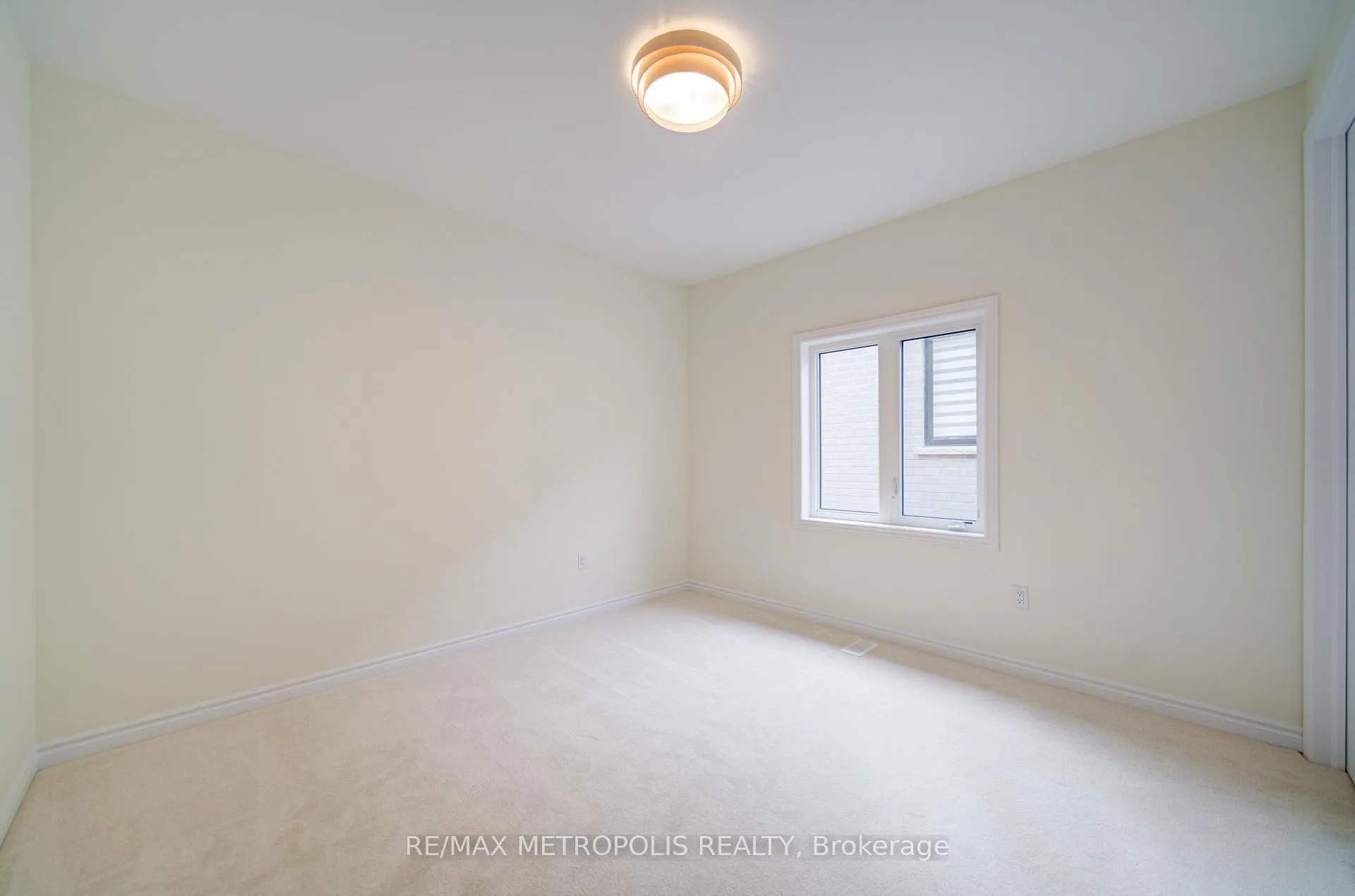 Photo 30 of 19 Kane Crescent, Aurora, Bayview Northeast — HOMEH