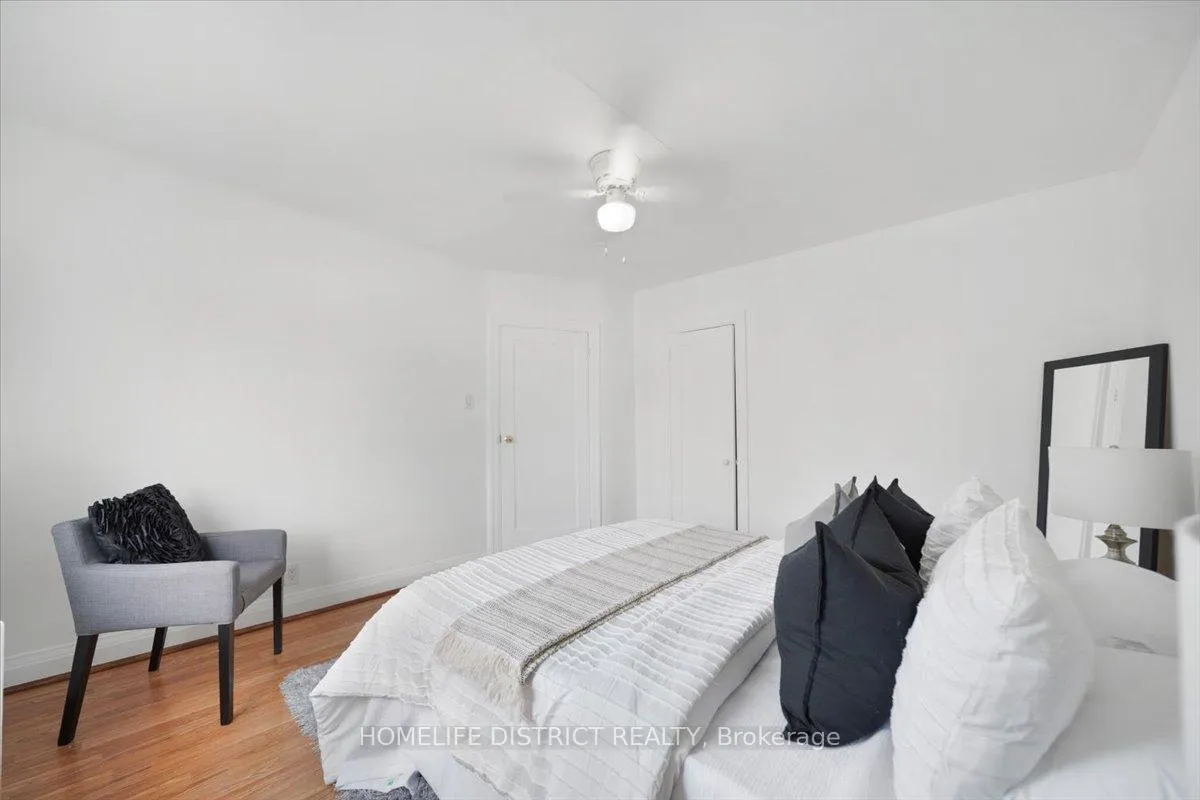 Photo 21 of 2055 Eglinton Avenue W, Toronto, Caledonia-Fairbank — HOMEH