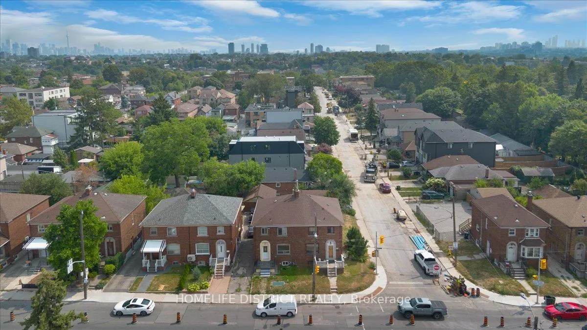 Photo 39 of 2055 Eglinton Avenue W, Toronto, Caledonia-Fairbank — HOMEH