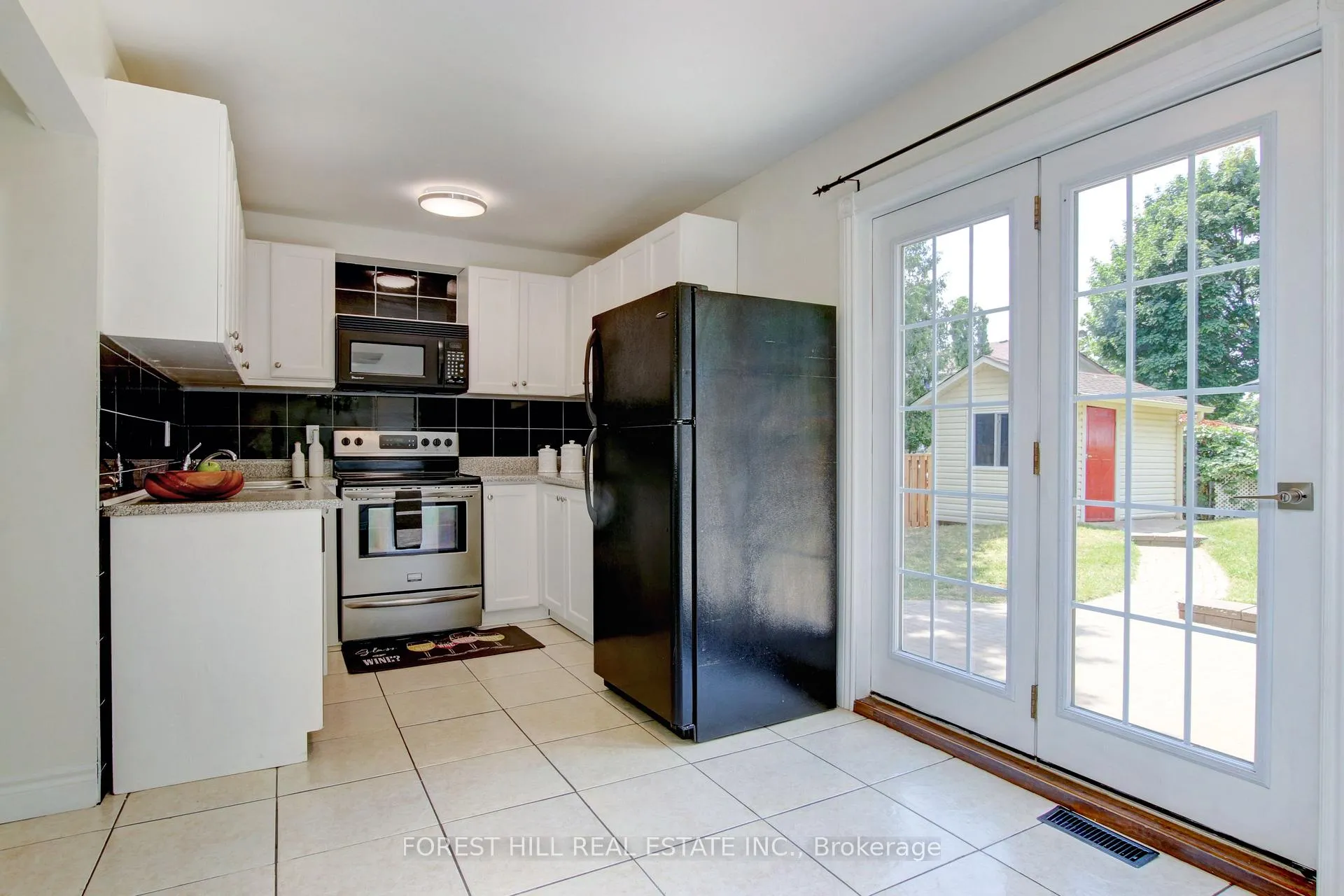 Photo 7 of 5 Pennywood Road, Brampton, Madoc — HOMEH