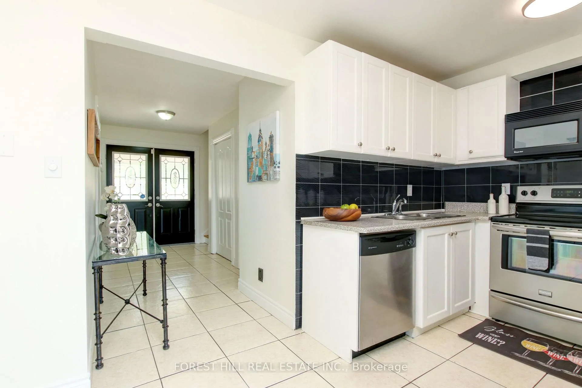 Photo 11 of 5 Pennywood Road, Brampton, Madoc — HOMEH