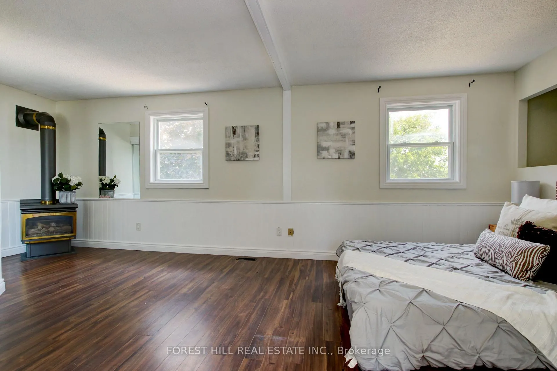 Photo 13 of 5 Pennywood Road, Brampton, Madoc — HOMEH