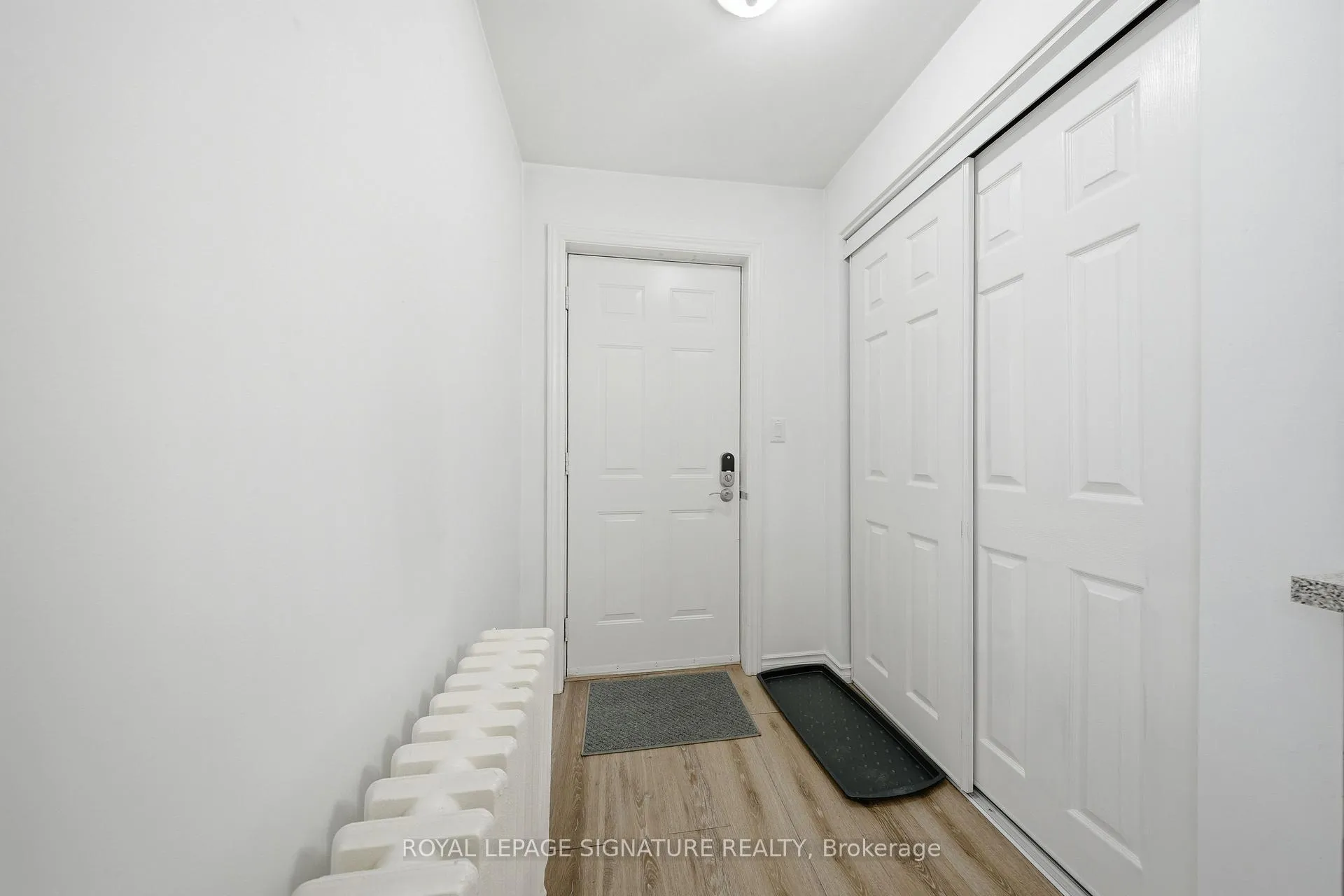 Photo 18 of Unit 1, 209 Hunter Street E, Hamilton, Corktown — HOMEH