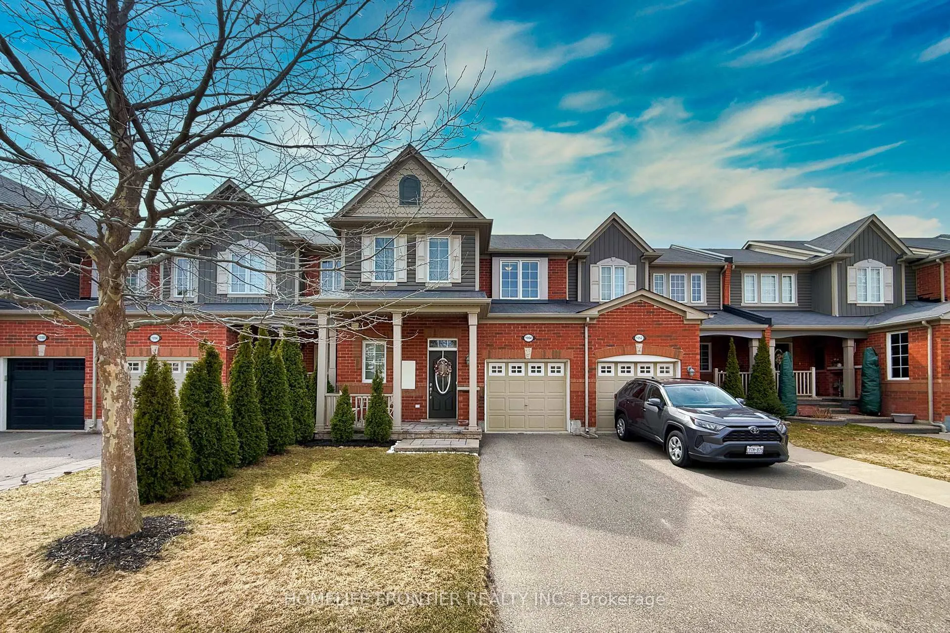 Photo 1 of 1054 Haxton Heights, Milton, Willmott — HOMEH