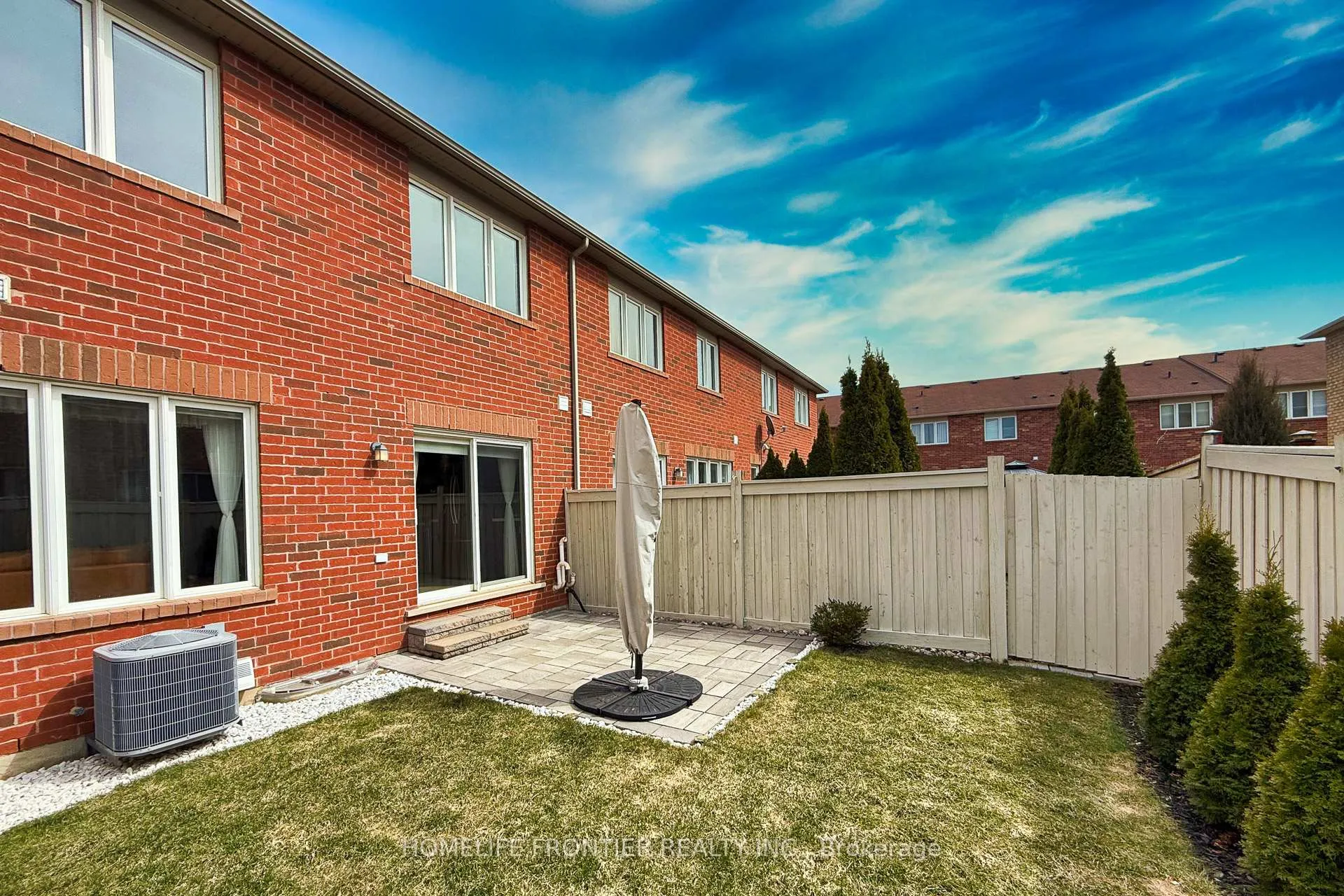 Photo 34 of 1054 Haxton Heights, Milton, Willmott — HOMEH