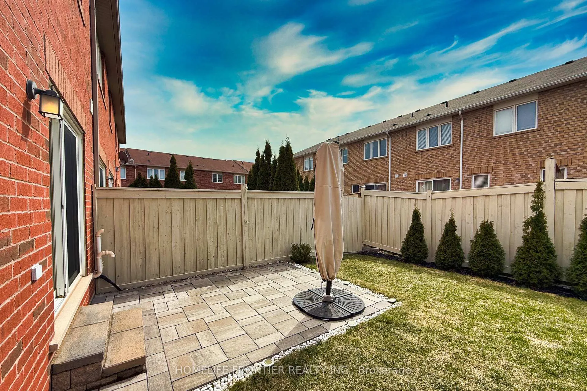 Photo 37 of 1054 Haxton Heights, Milton, Willmott — HOMEH