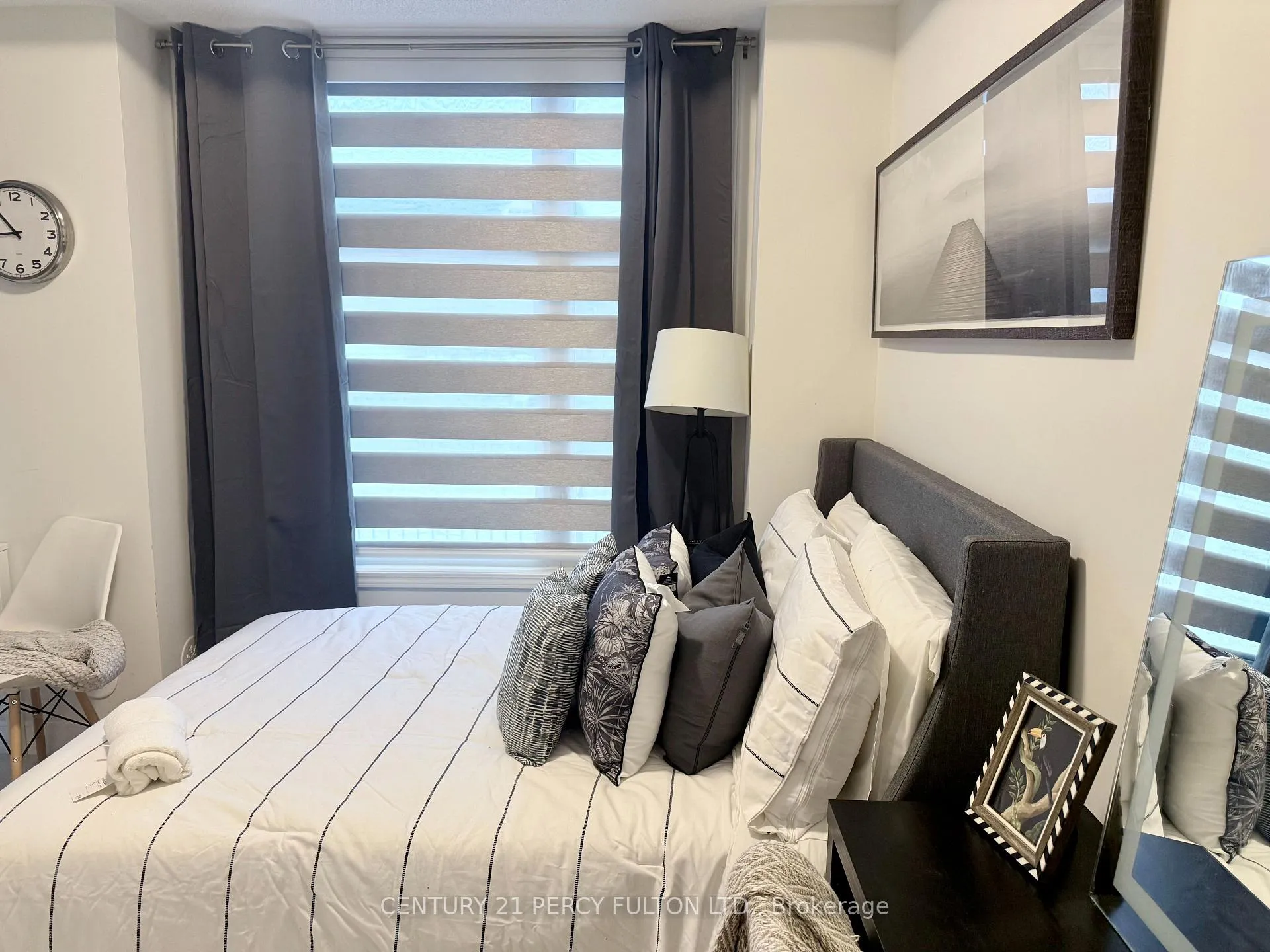 Photo 2 of Unit Main, 1411 Coral Springs Path, Oshawa, Taunton — HOMEH