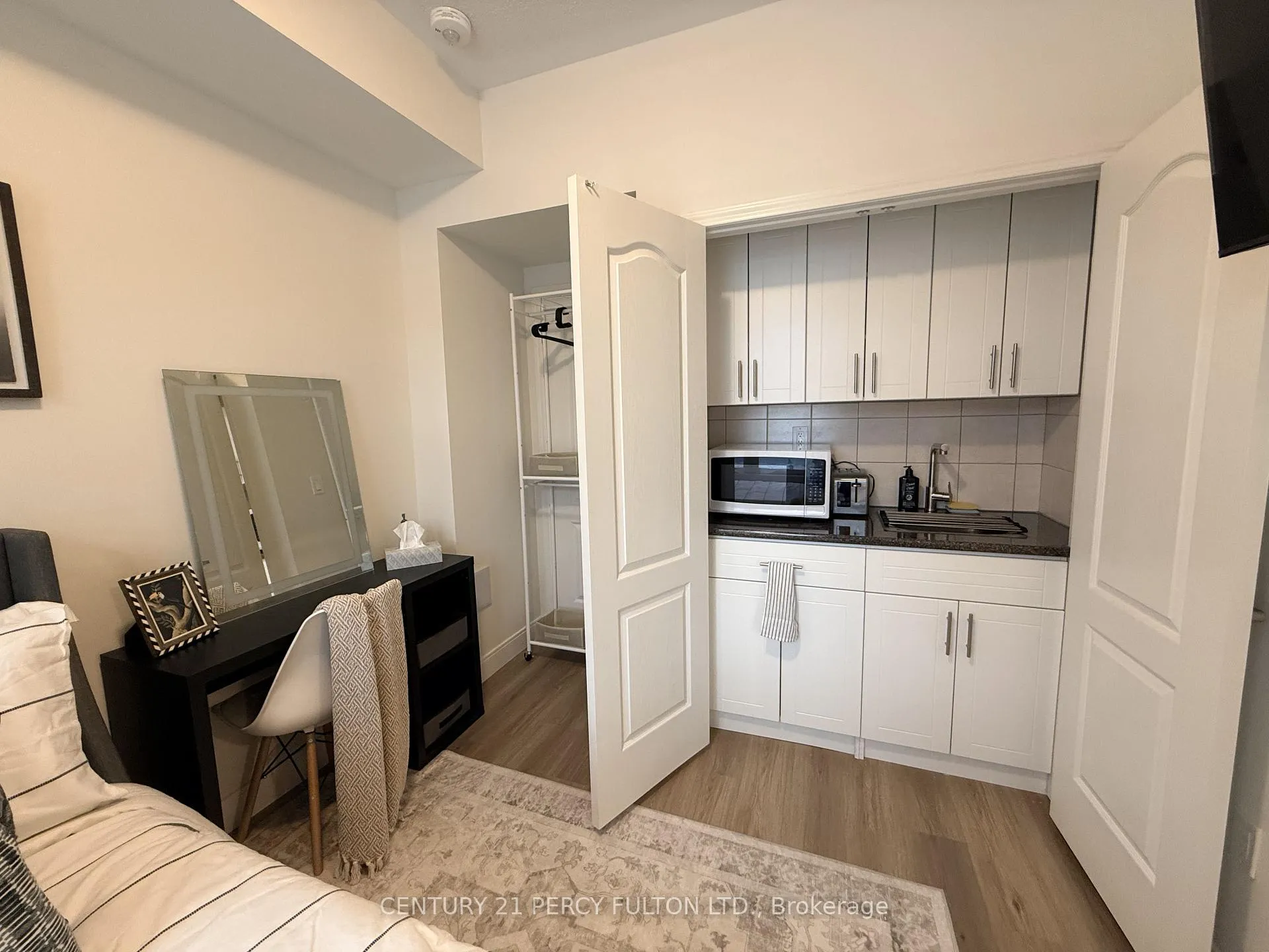 Photo 6 of Unit Main, 1411 Coral Springs Path, Oshawa, Taunton — HOMEH
