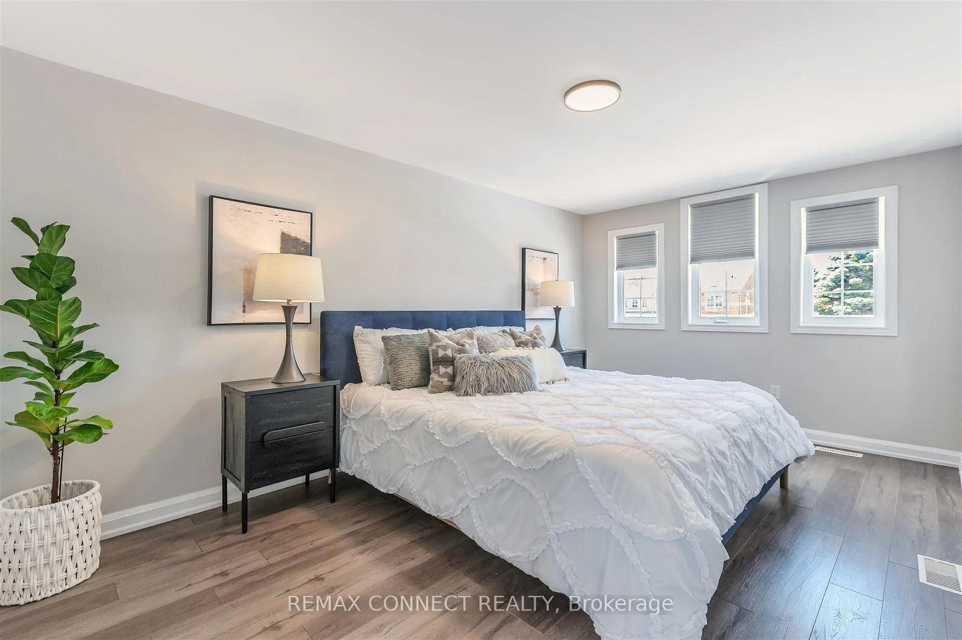 Photo 9 of 13 Murphy Lane, Ajax, Northwest Ajax — HOMEH