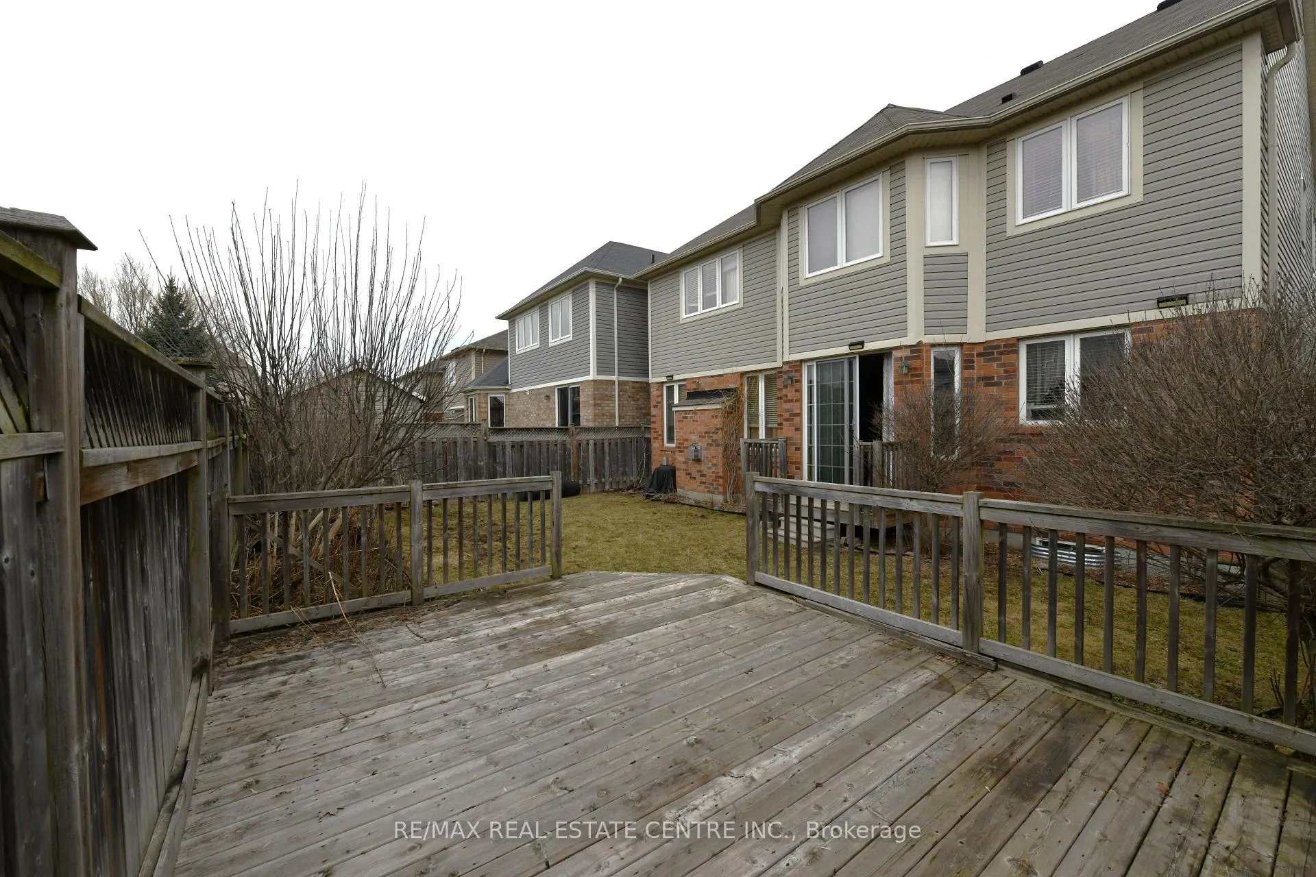 Photo 29 of 271 Baldwin Drive, Cambridge, Silver Heights — HOMEH