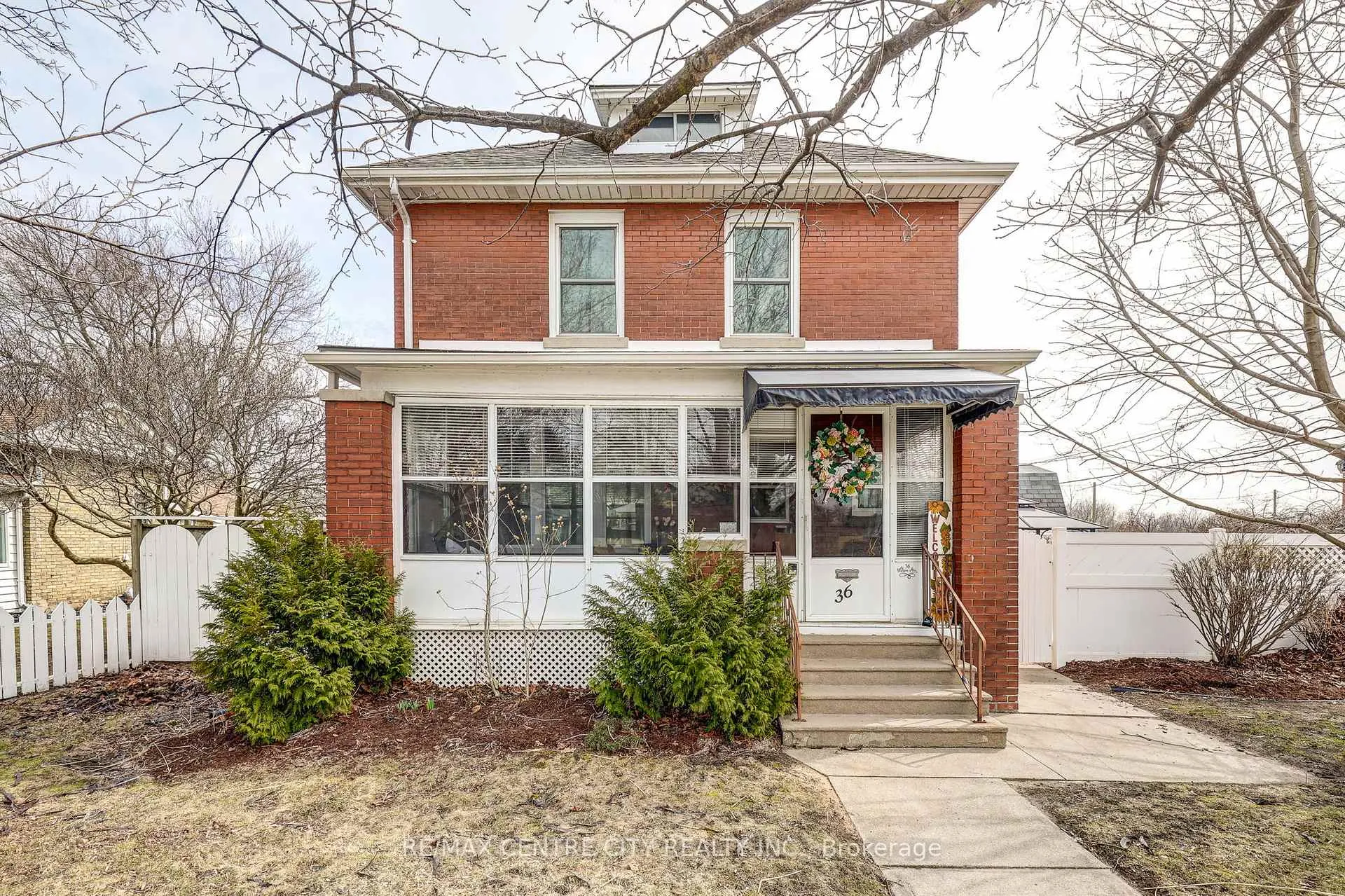 Photo 1 of 36 Wilson Avenue, St. Thomas — HOMEH