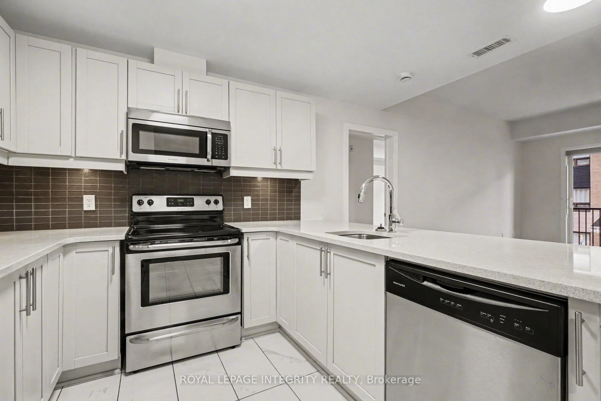 Photo 10 of Unit 201, 200 Winterfell Private, Ottawa, Hunt Club Park — HOMEH