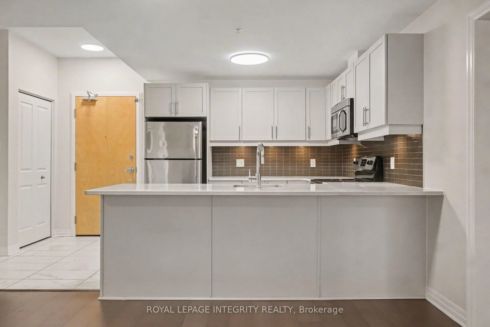 Photo 11 of Unit 201, 200 Winterfell Private, Ottawa, Hunt Club Park — HOMEH