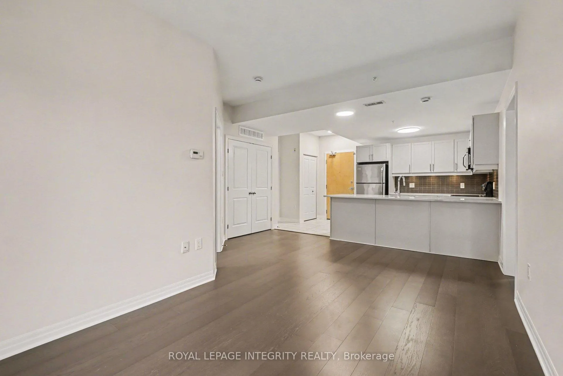 Photo 12 of Unit 201, 200 Winterfell Private, Ottawa, Hunt Club Park — HOMEH