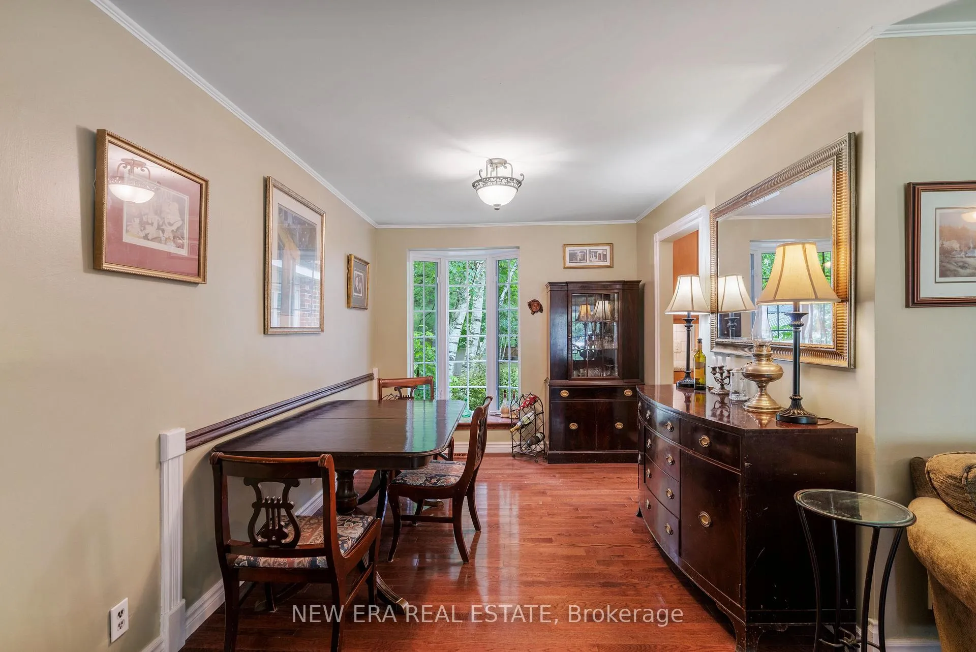 Photo 8 of 49 Credit Road, Caledon, Cheltenham — HOMEH