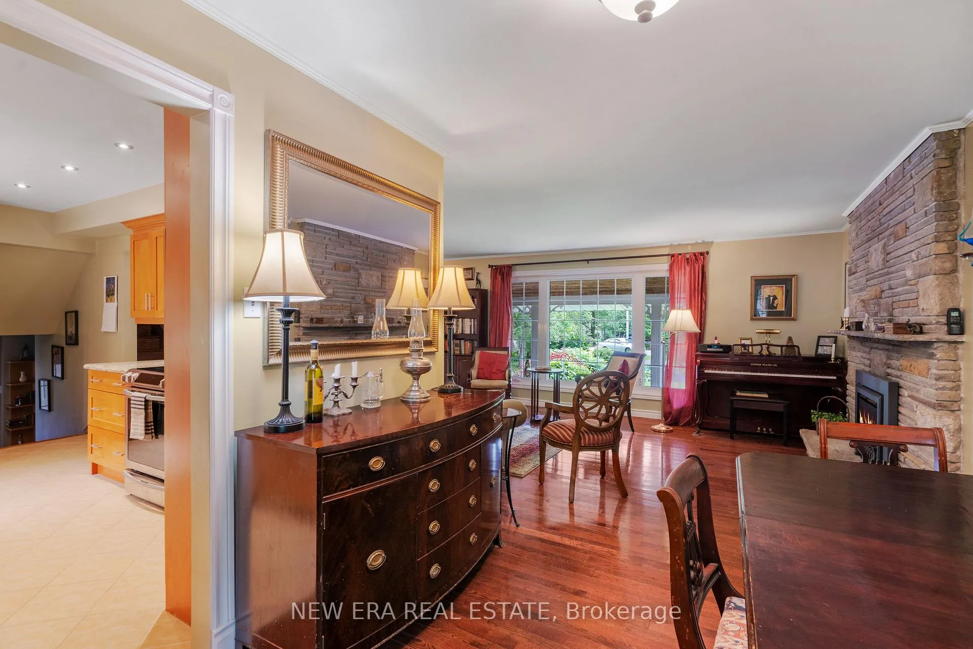 Photo 9 of 49 Credit Road, Caledon, Cheltenham — HOMEH