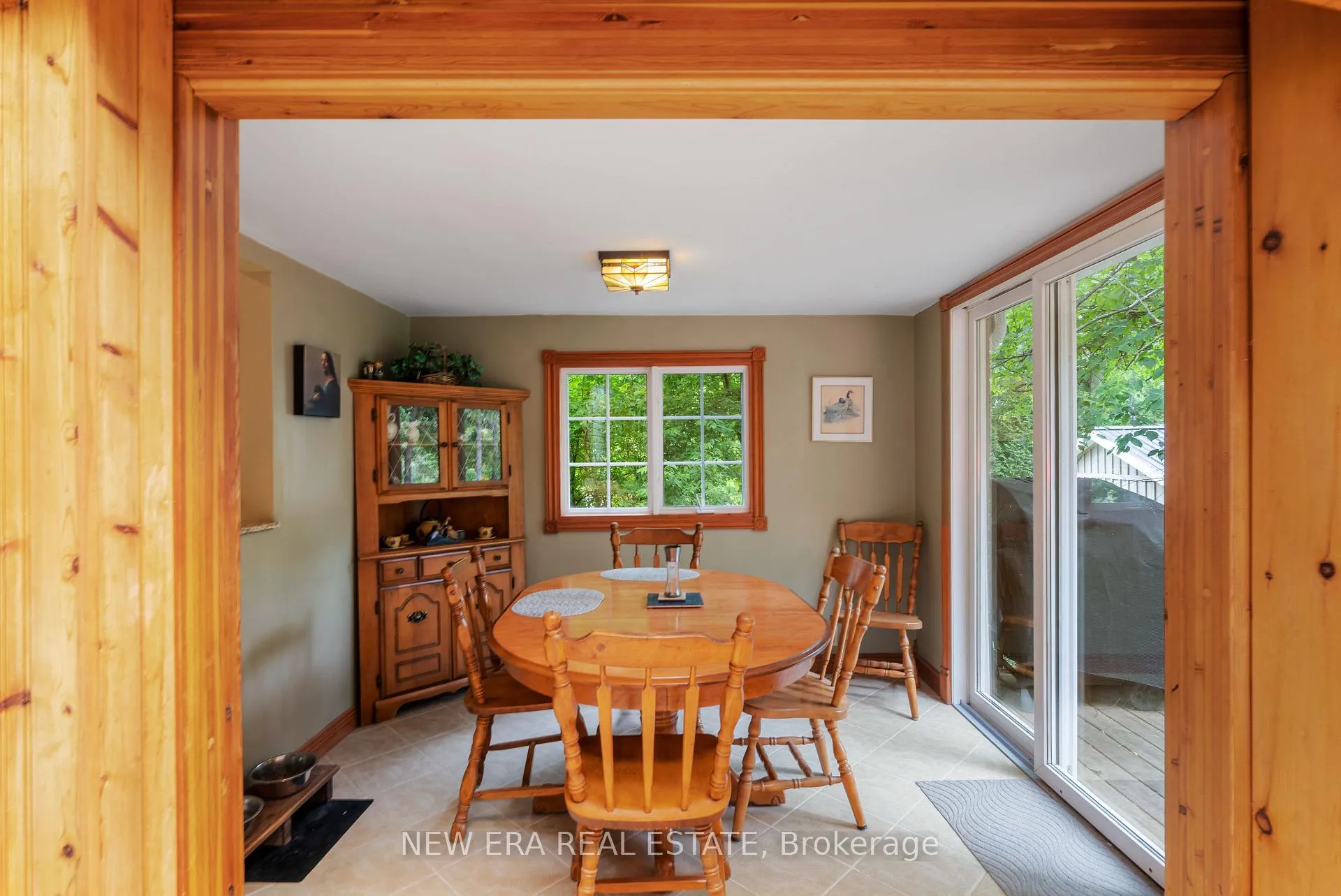 Photo 13 of 49 Credit Road, Caledon, Cheltenham — HOMEH