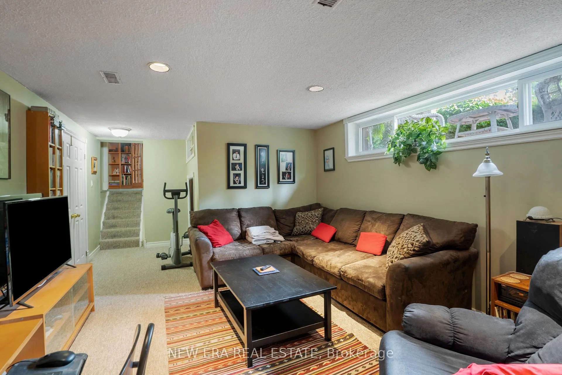 Photo 18 of 49 Credit Road, Caledon, Cheltenham — HOMEH